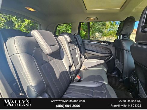 Used 2016 Mercedes-Benz GL 450 4MATIC image 25
