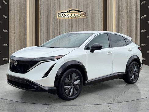 Used 2025 Nissan Ariya FWD image 3