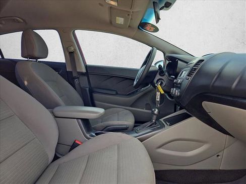 Used 2015 Kia Forte LX w/ Popular Package image 15
