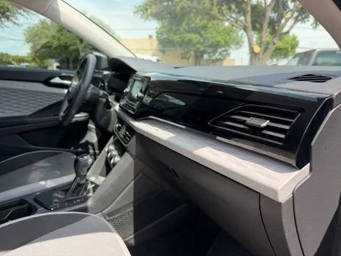 Used 2023 Volkswagen Taos S FWD image 34