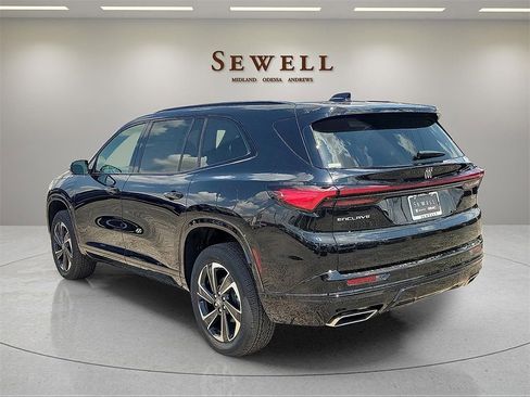 New 2026 Buick Enclave Sport Touring w/ LPO, Floor Liner Package image 3