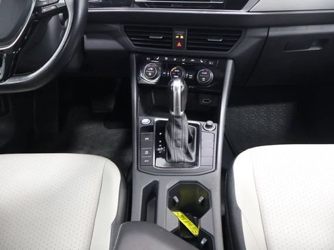 Used 2019 Volkswagen Jetta R-Line image 20