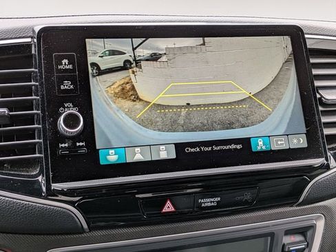 Certified 2024 Honda Ridgeline TrailSport image 19