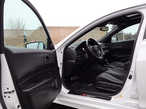 Used 2021 Acura ILX image 12