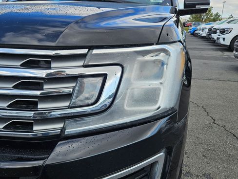 Used 2018 Ford Expedition Limited AWD/4WD image 12