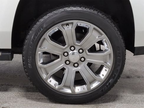 Used 2016 GMC Yukon Denali w/ Open Road Package image 14