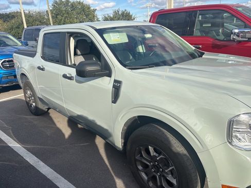 Used 2024 Ford Maverick XLT w/ Equipment Group 300A Standard image 4
