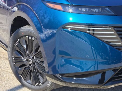 New 2026 Nissan Murano Platinum w/ Technology Package AWD/4WD image 3