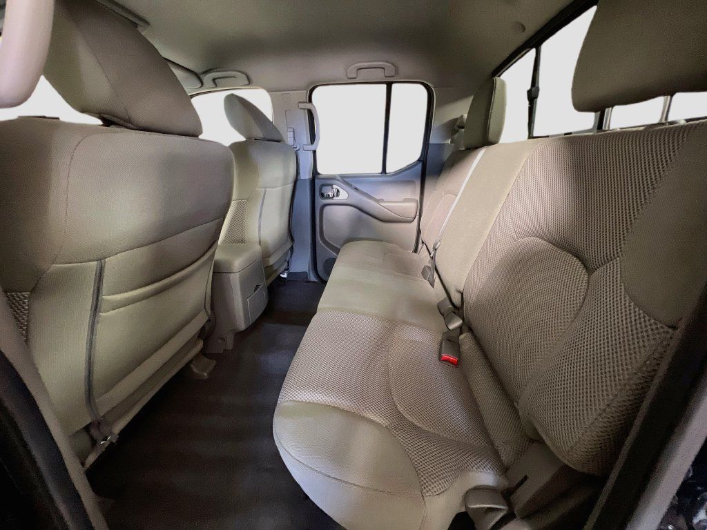 Used 2019 Nissan Frontier SV AWD/4WD image 26
