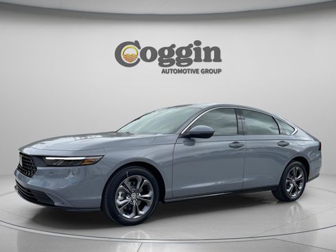 New 2025 Honda Accord EX-L image 1