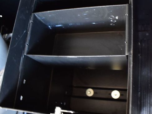 Used 2014 Chevrolet Express 2500 image 39