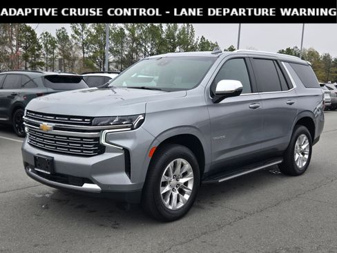 Used 2024 Chevrolet Tahoe Premier image 3