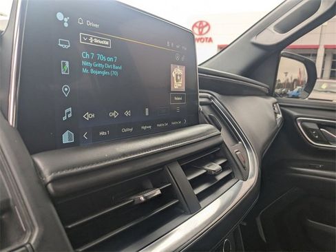 Used 2023 Chevrolet Tahoe LT image 23