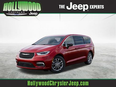 New 2026 Chrysler Pacifica Select image 1