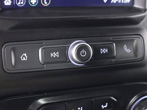 Used 2020 Chevrolet Silverado 1500 Custom image 19