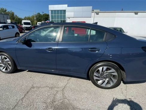 Used 2024 Subaru Legacy Limited image 7