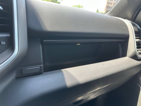 Used 2023 RAM 1500 Big Horn AWD/4WD image 30