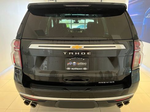 Used 2022 Chevrolet Tahoe Premier w/ Premium Package image 7