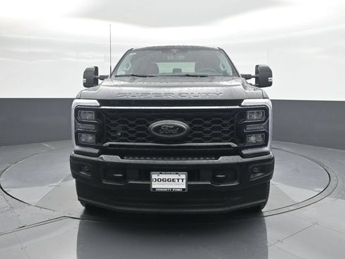New 2026 Ford F250 Lariat w/ Black Appearance Package AWD/4WD image 5
