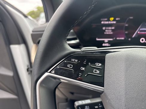 Certified 2025 Audi Q5 Premium Plus w/ Premium Plus AWD/4WD image 21