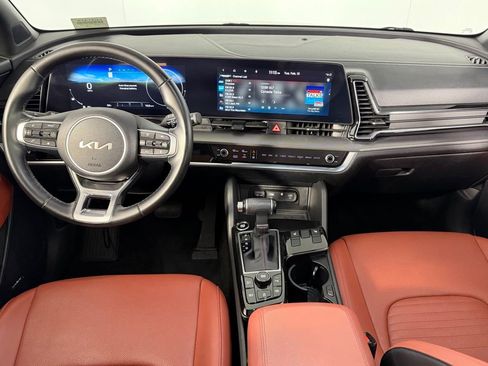 Used 2023 Kia Sportage SX image 12