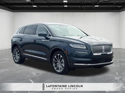Certified 2023 Lincoln Nautilus Reserve AWD/4WD image 7