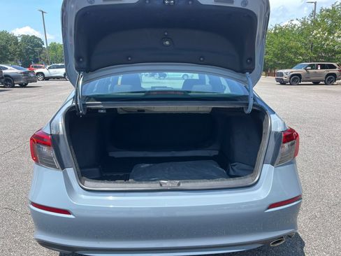 Used 2023 Honda Civic Sport image 17