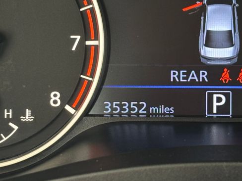 Used 2025 Nissan Altima 2.5 SV FWD image 40