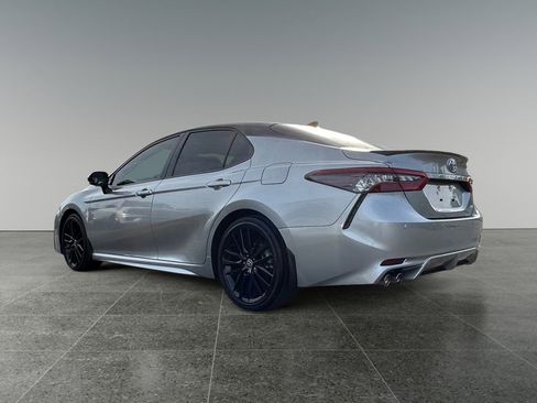 Used 2022 Toyota Camry XSE w/ Navigation Package FWD image 5