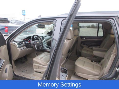 Used 2016 Chevrolet Tahoe LT w/ Luxury Package image 5