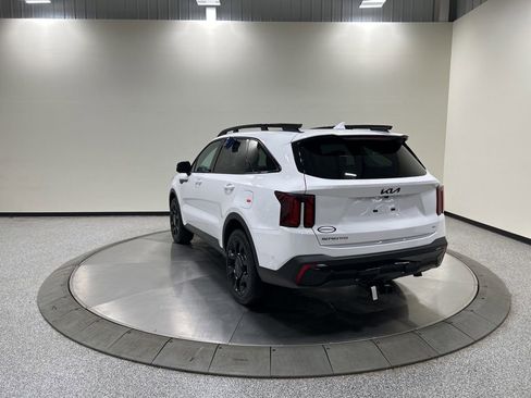 New 2026 Kia Sorento SX image 8