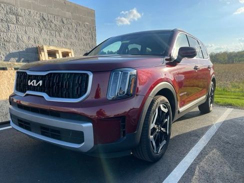 Certified 2023 Kia Telluride EX FWD image 1