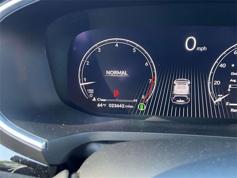 Used 2022 Acura MDX SH-AWD w/ Technology Package image 35