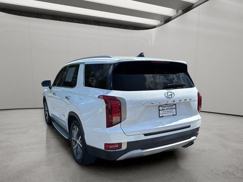 Used 2021 Hyundai Palisade SEL w/ Premium Package FWD image 3