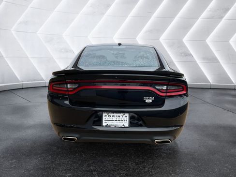 Used 2020 Dodge Charger SXT w/ Blacktop Package image 4