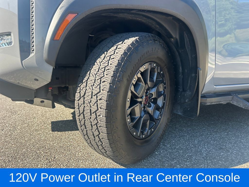 Used 2022 Nissan Frontier PRO-4X w/ Pro-4X Premium Package AWD/4WD image 24