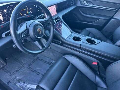 Used 2023 Porsche Taycan 4S image 4
