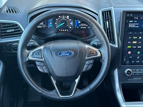 Used 2024 Ford Edge SEL image 14