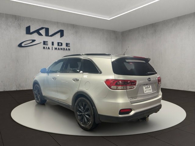 Used 2019 Kia Sorento S AWD/4WD image 13