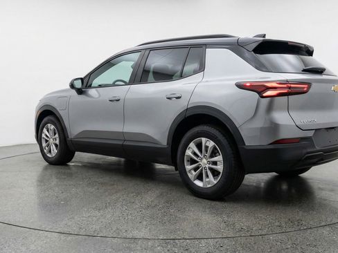 Used 2025 Chevrolet Equinox LT FWD image 6
