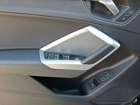 Used 2022 Audi Q3 2.0T Premium Plus image 16