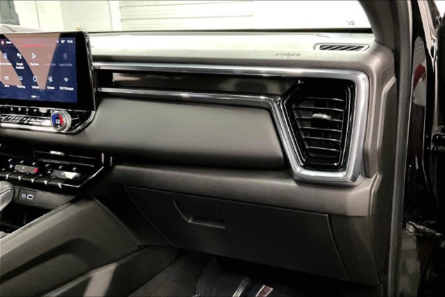 Used 2024 GMC Canyon Elevation w/ Convenience Package AWD/4WD image 19