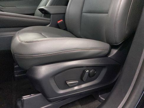 New 2026 Ford Explorer Active w/ Active Comfort Package image 18