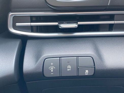 New 2026 Hyundai Elantra SE FWD image 21