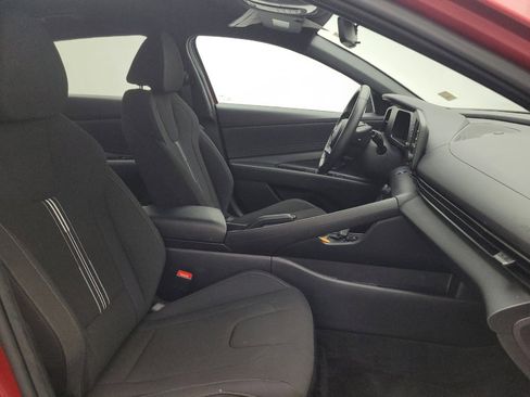 Used 2025 Hyundai Elantra Sport w/ Cargo Package FWD image 21