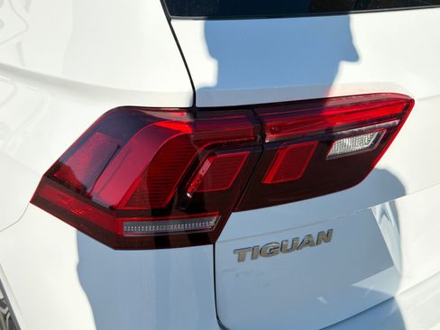 Used 2021 Volkswagen Tiguan S AWD/4WD image 26