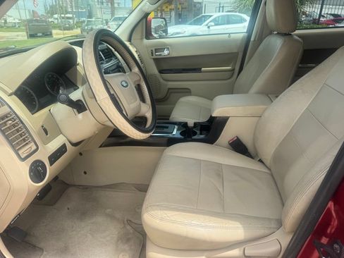 Used 2012 Ford Escape Limited FWD image 6