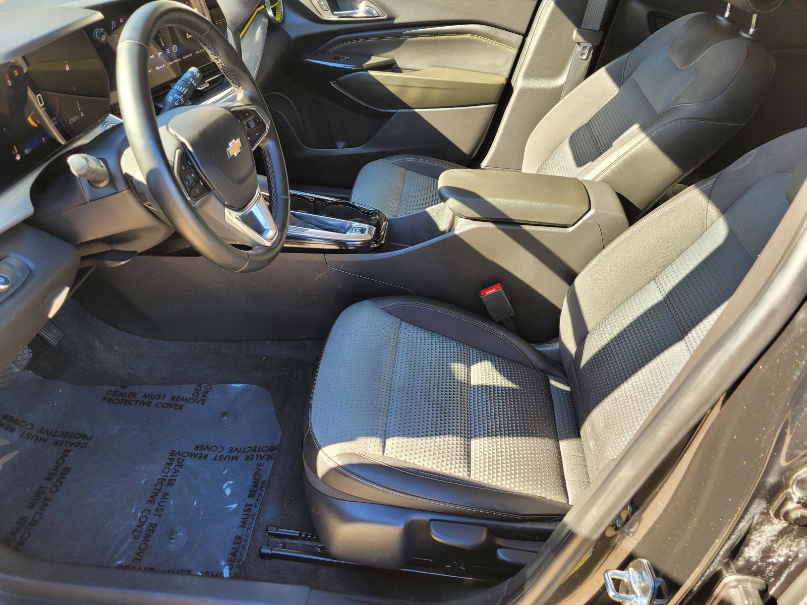 Used 2026 Chevrolet Trax LT w/ Driver Confidence Package FWD image 22