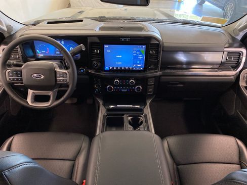 New 2026 Ford F350 Lariat w/ Black Appearance Package AWD/4WD image 10