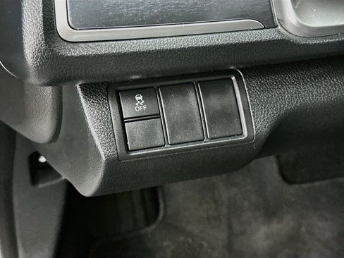 Used 2018 Honda Civic EX-L image 17